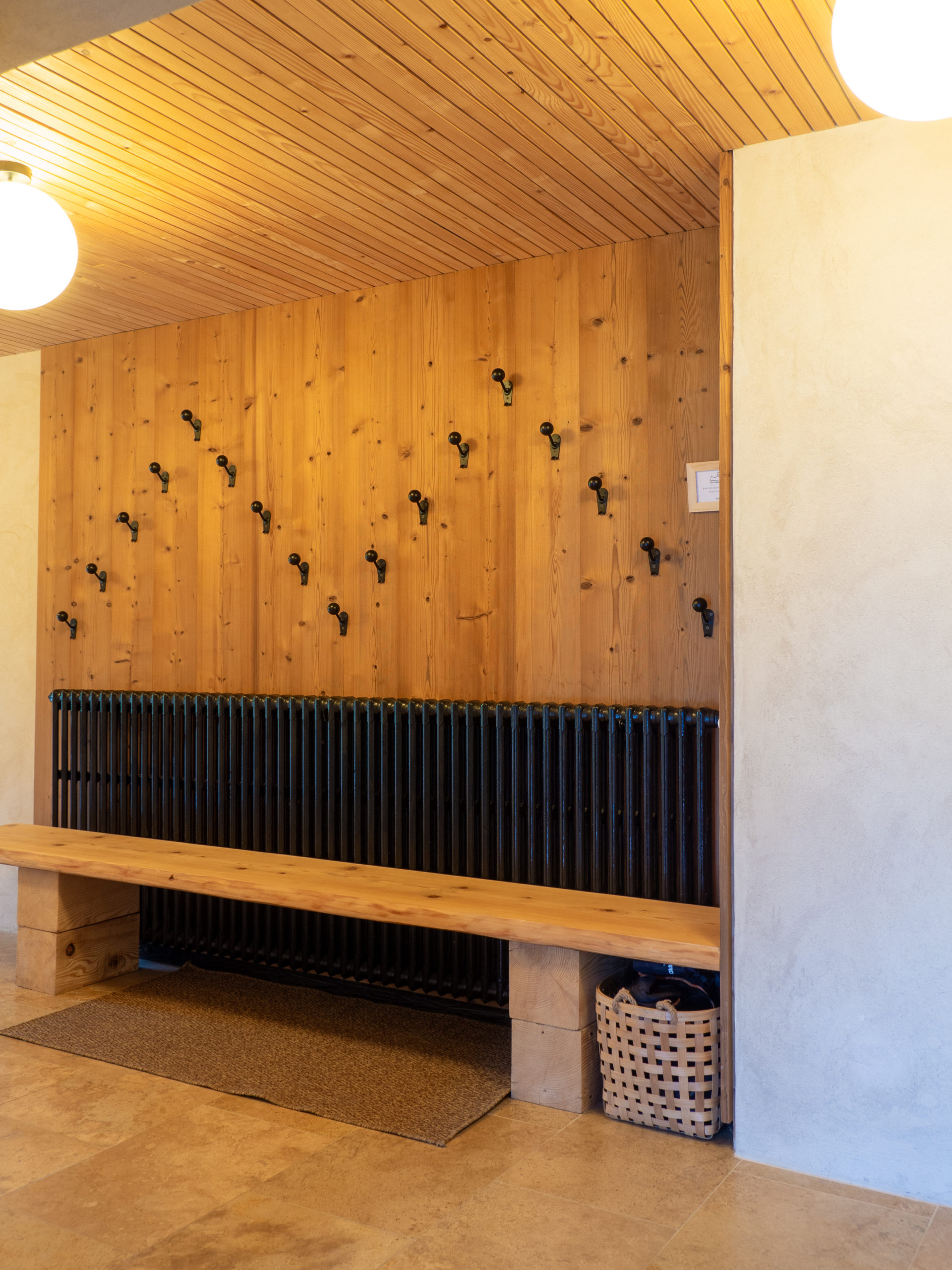 Vestiaire pour les vêtements de ski, vélo et poussettes à Villard de lans